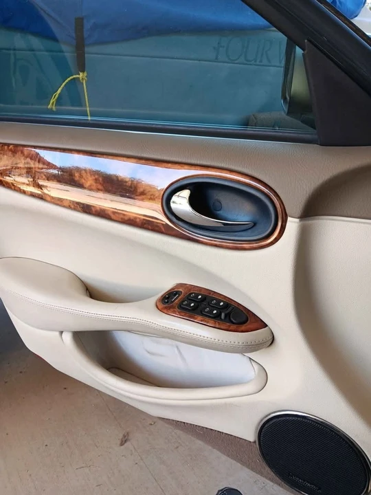 1999 Jaguar X308 XJ - Image 5 of 9