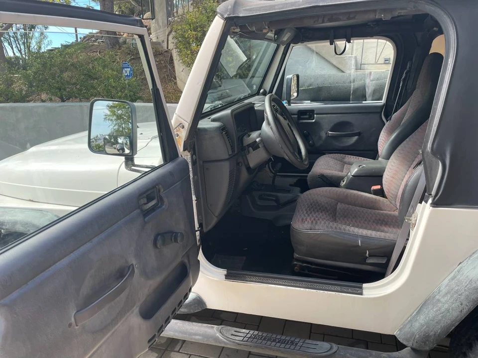 1999 Jeep TJ Wrangler - Image 7 of 10