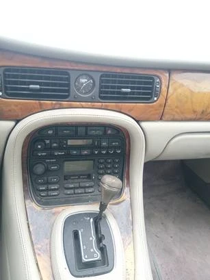 1999 Jaguar X308 XJ - Image 2 of 7