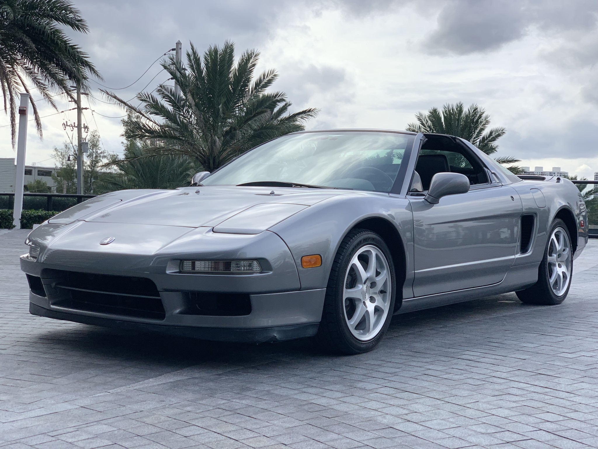 20k-Mile 1999 Acura NSX-T 6-Speed