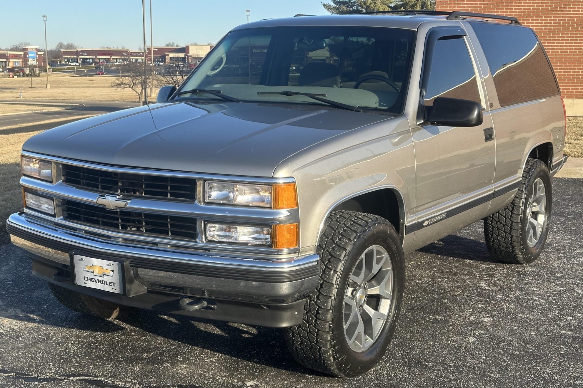 1999 Chevrolet Tahoe Two-Door LS 4×4