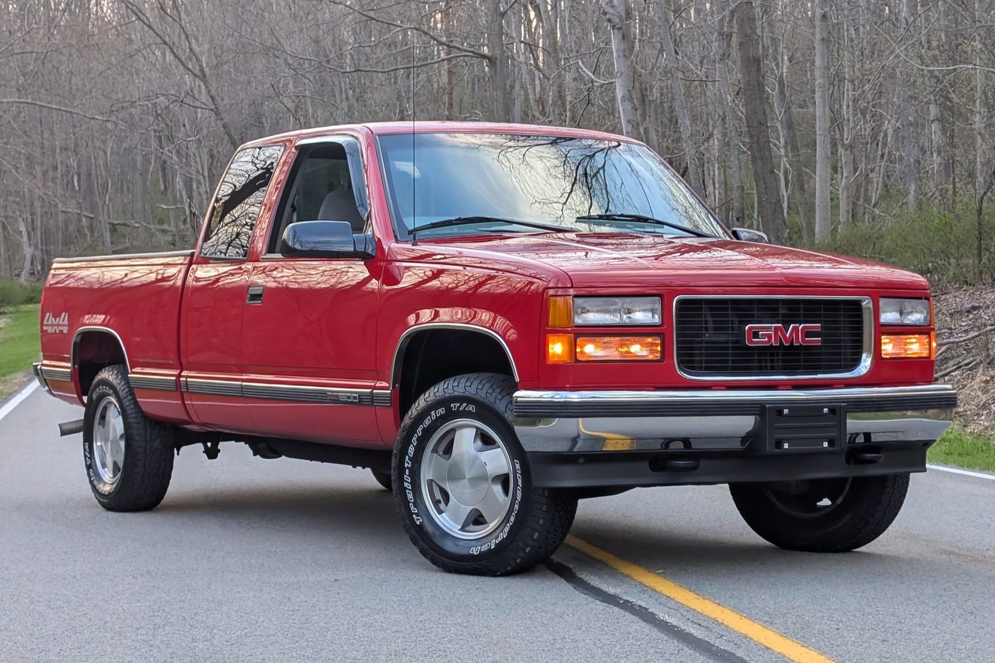 15k-Mile 1999 GMC Sierra Classic 1500 SLE 4×4