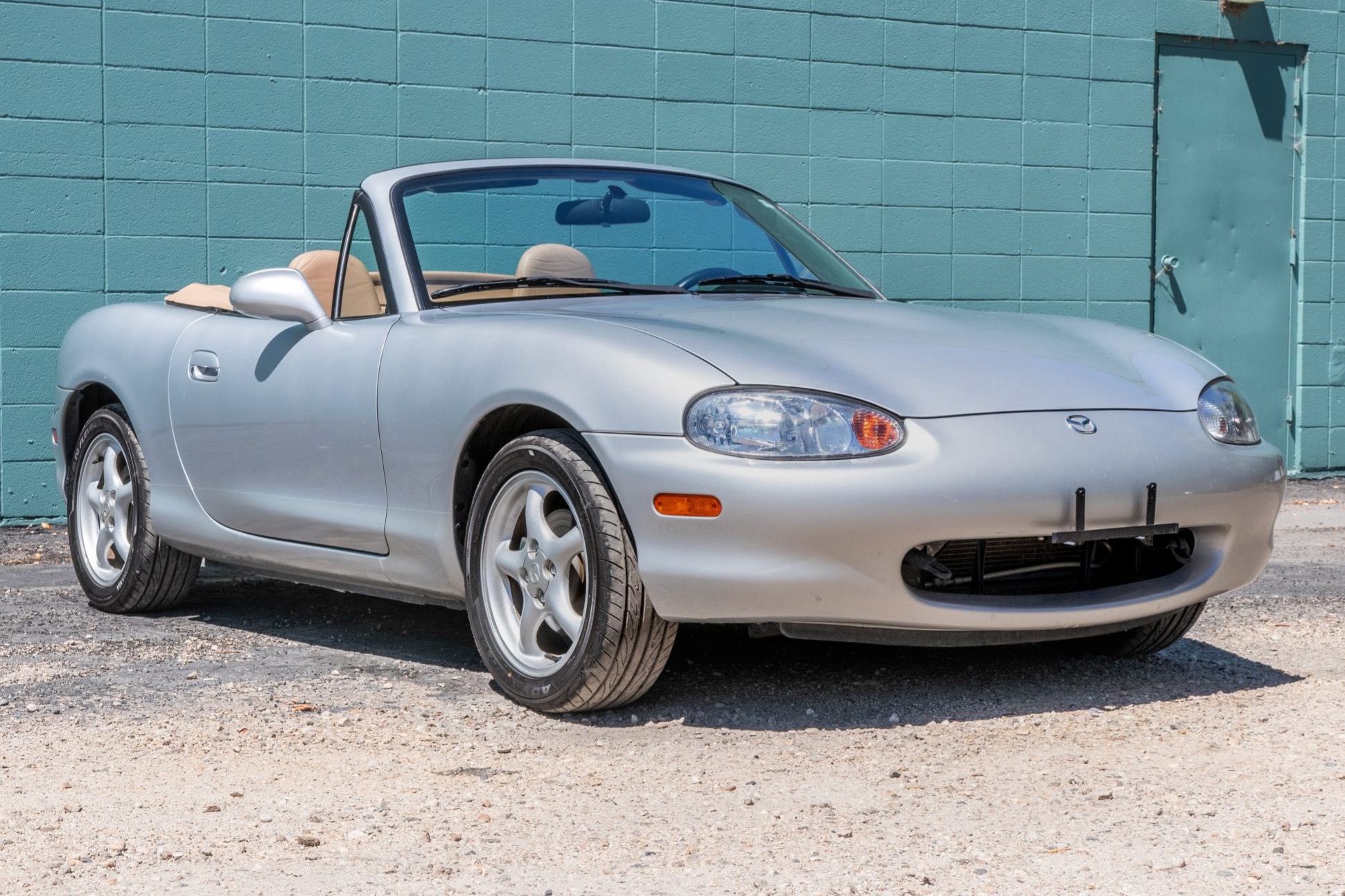 25k-Mile 1999 Mazda MX-5 Miata 5-Speed