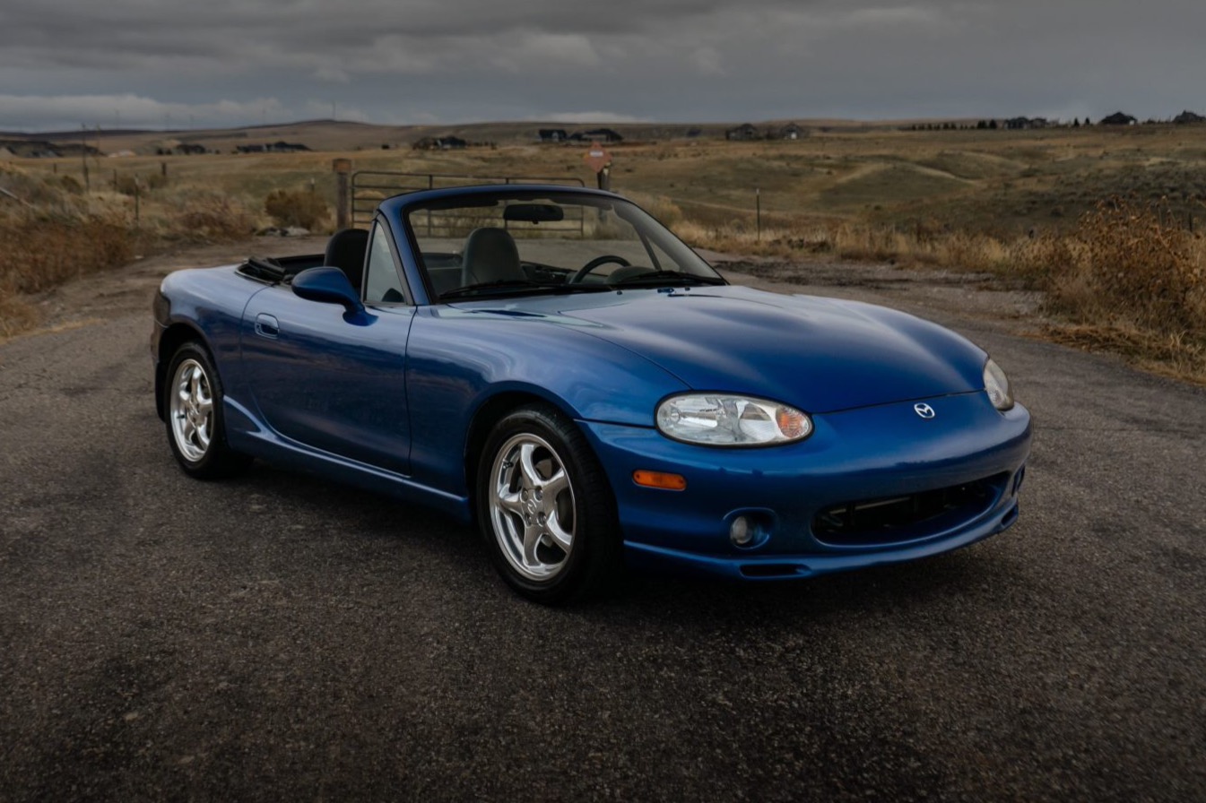 1999 Mazda MX-5 Miata 10th Anniversary Edition