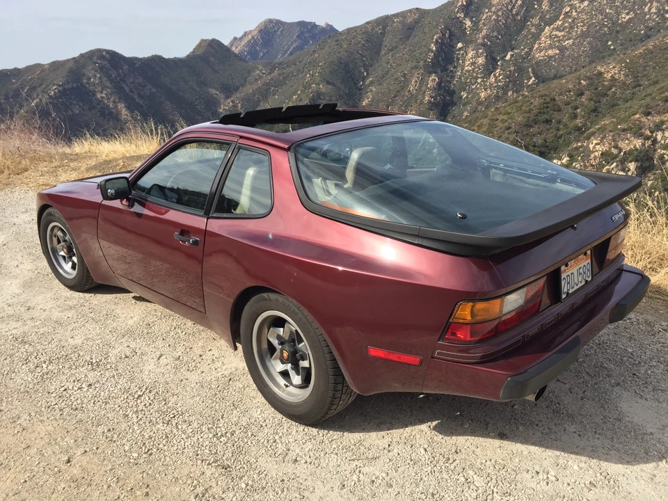 1984 Porsche 944 - Image 10 of 31