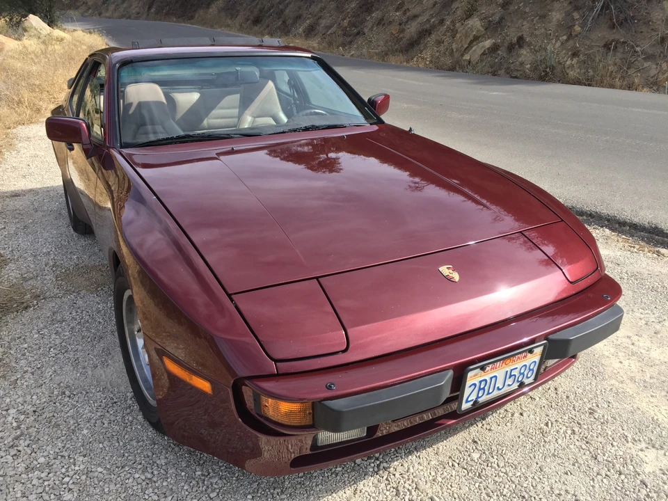 1984 Porsche 944 - Image 6 of 31