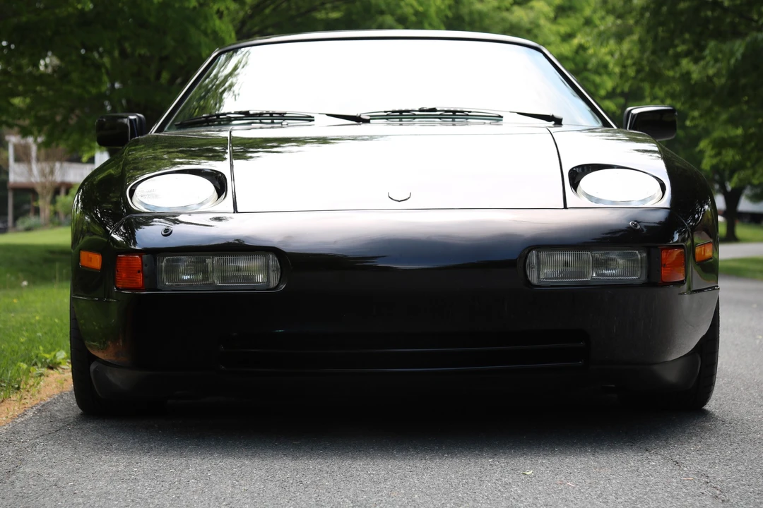 1987 Porsche 928 S4 - Image 13 of 31