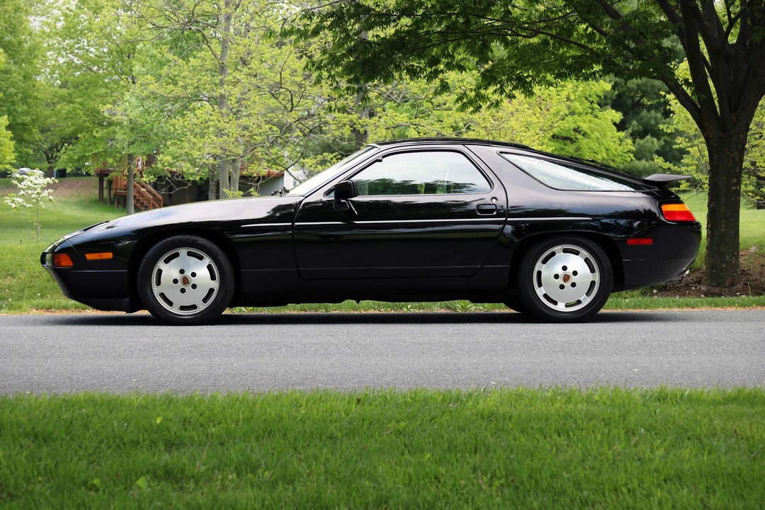 1987 Porsche 928 S4 - Image 3 of 31