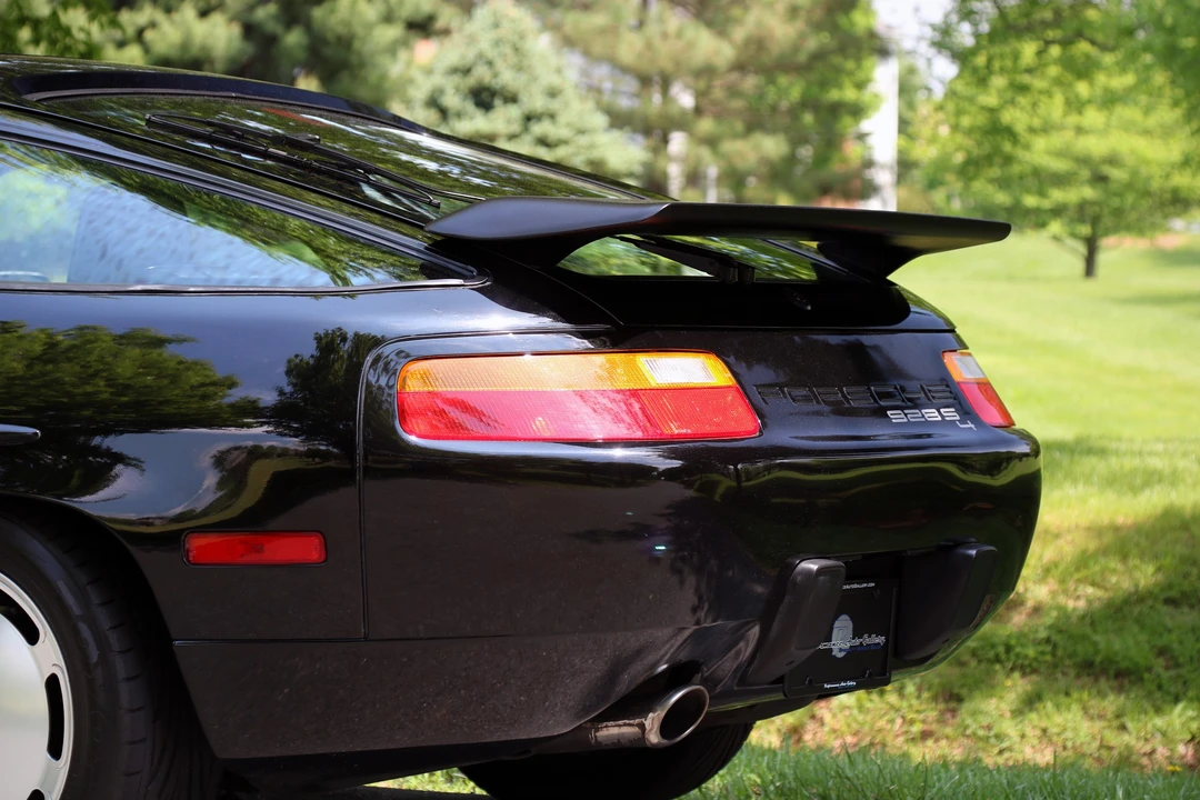 1987 Porsche 928 S4 - Image 28 of 31