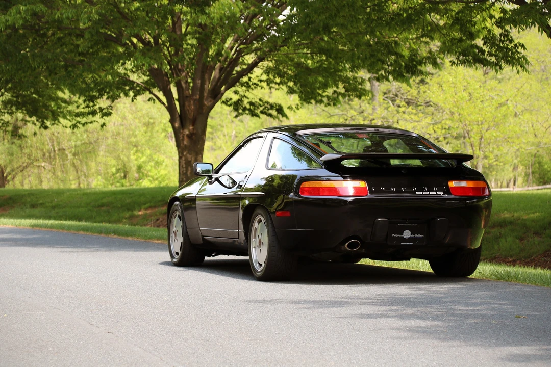 1987 Porsche 928 S4 - Image 6 of 31