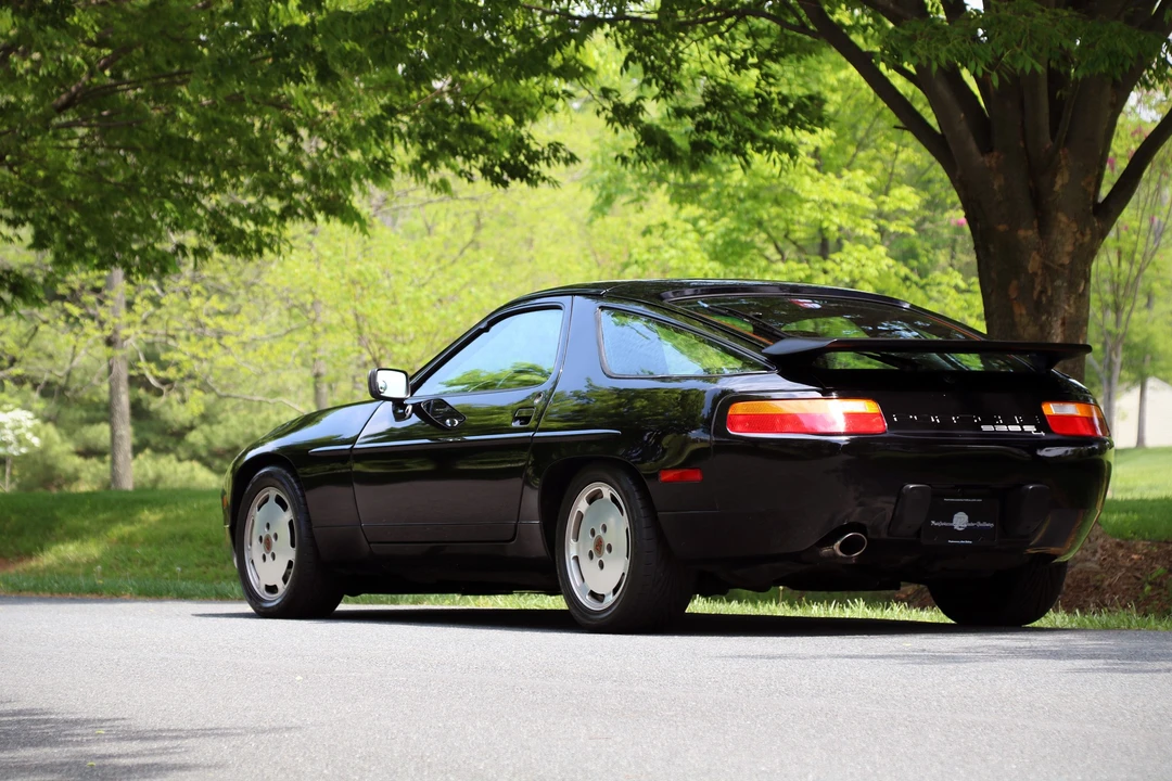 1987 Porsche 928 S4 - Image 5 of 31