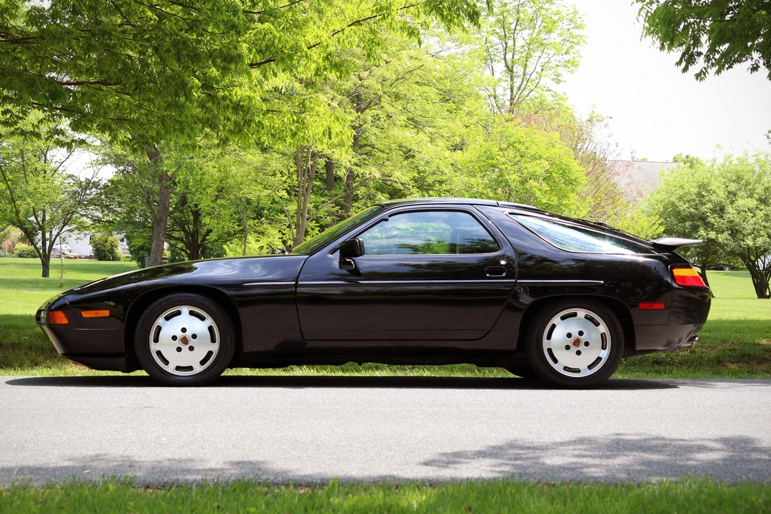 1987 Porsche 928 S4 - Image 4 of 31