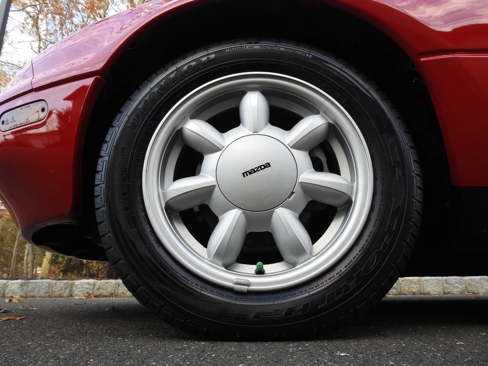 1990 Mazda NA MX-5 Miata - Image 30 of 31