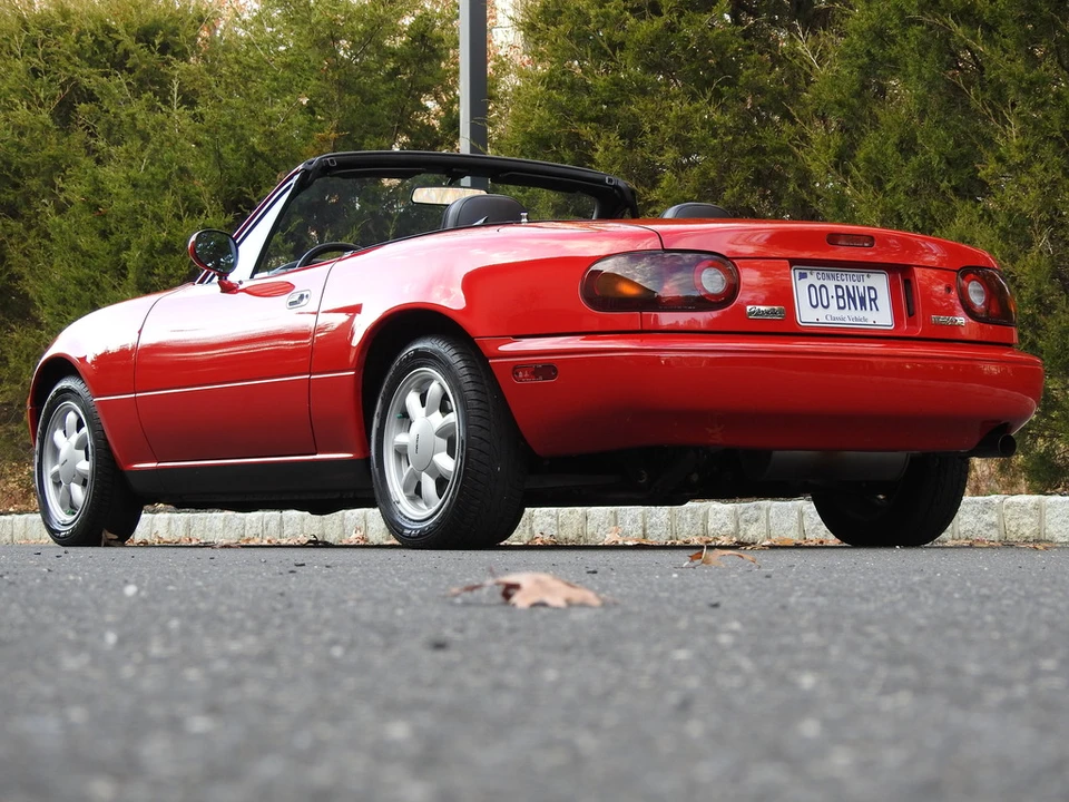 1990 Mazda NA MX-5 Miata - Image 7 of 31
