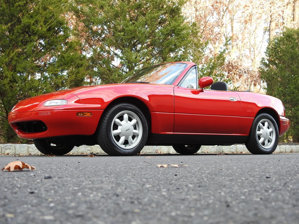 1990 Mazda NA MX-5 Miata - Image 5 of 31