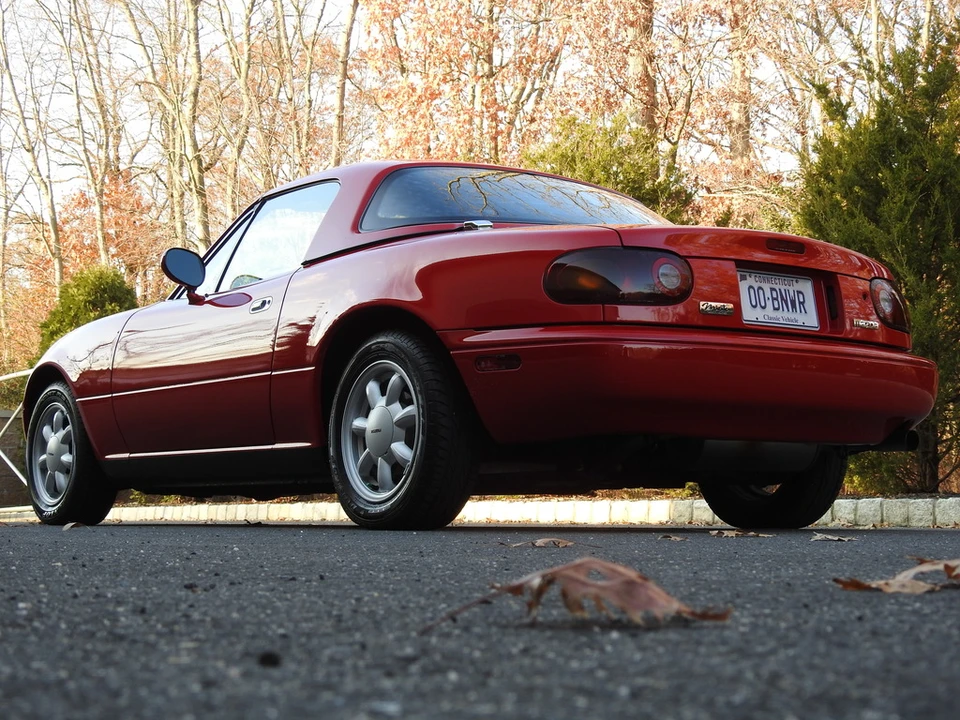 1990 Mazda NA MX-5 Miata - Image 15 of 31
