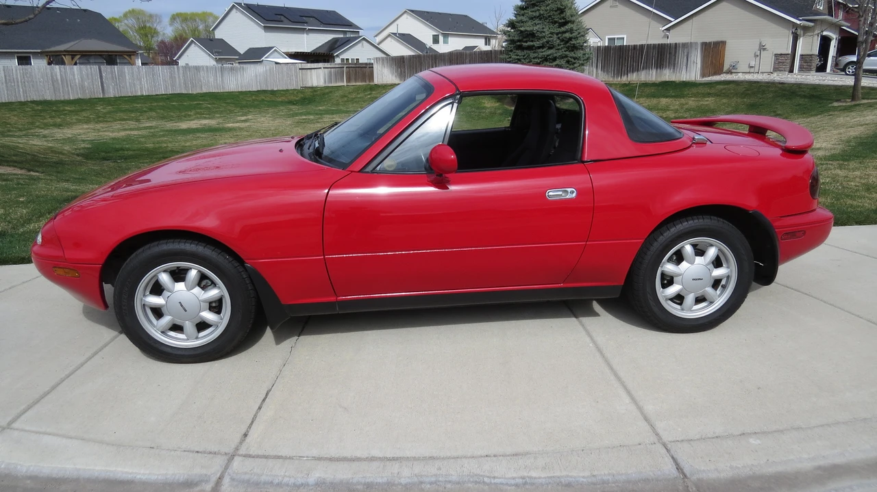 1990 Mazda NA MX-5 Miata - Image 13 of 31