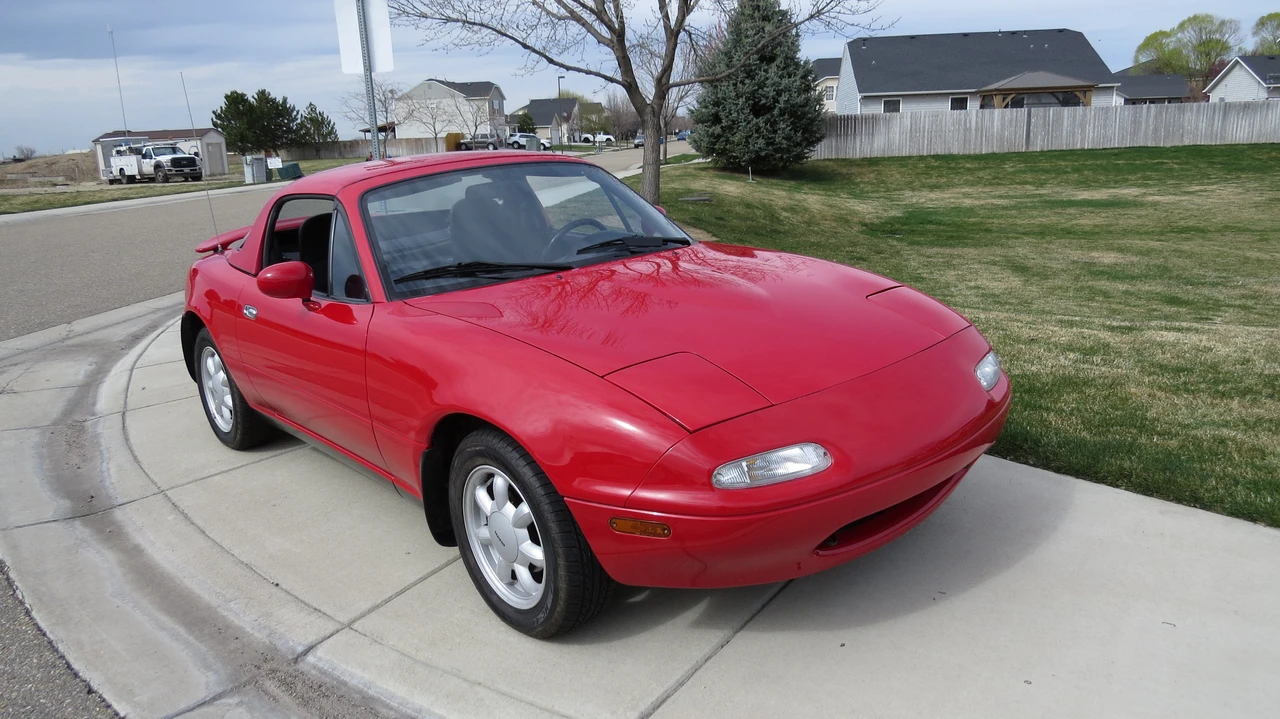 1990 Mazda NA MX-5 Miata - Image 23 of 31