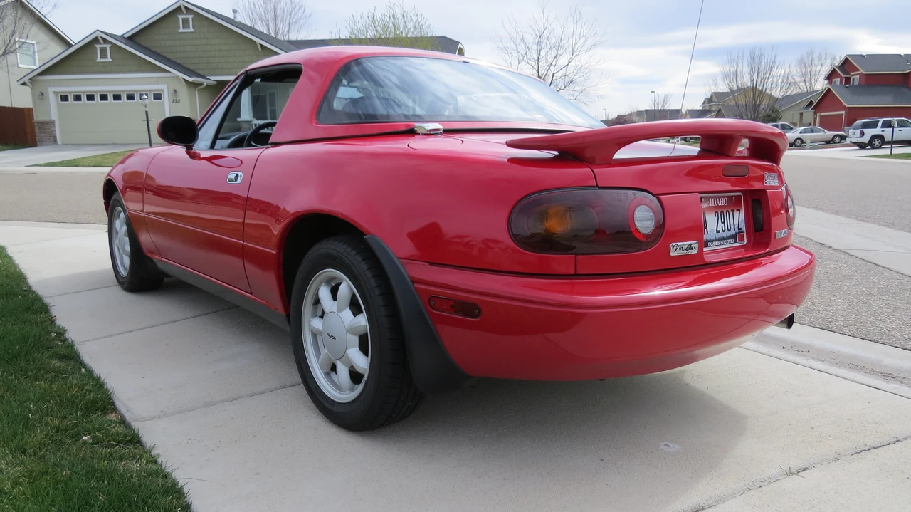 1990 Mazda NA MX-5 Miata - Image 28 of 31