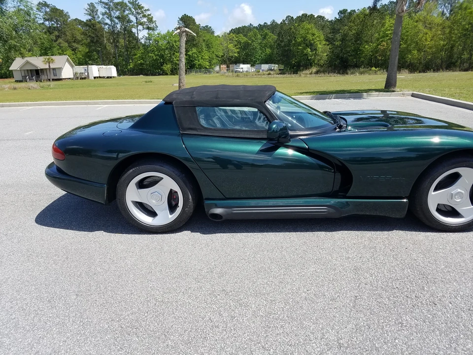 1995 Dodge Viper 1st Gen - Image 26 of 31