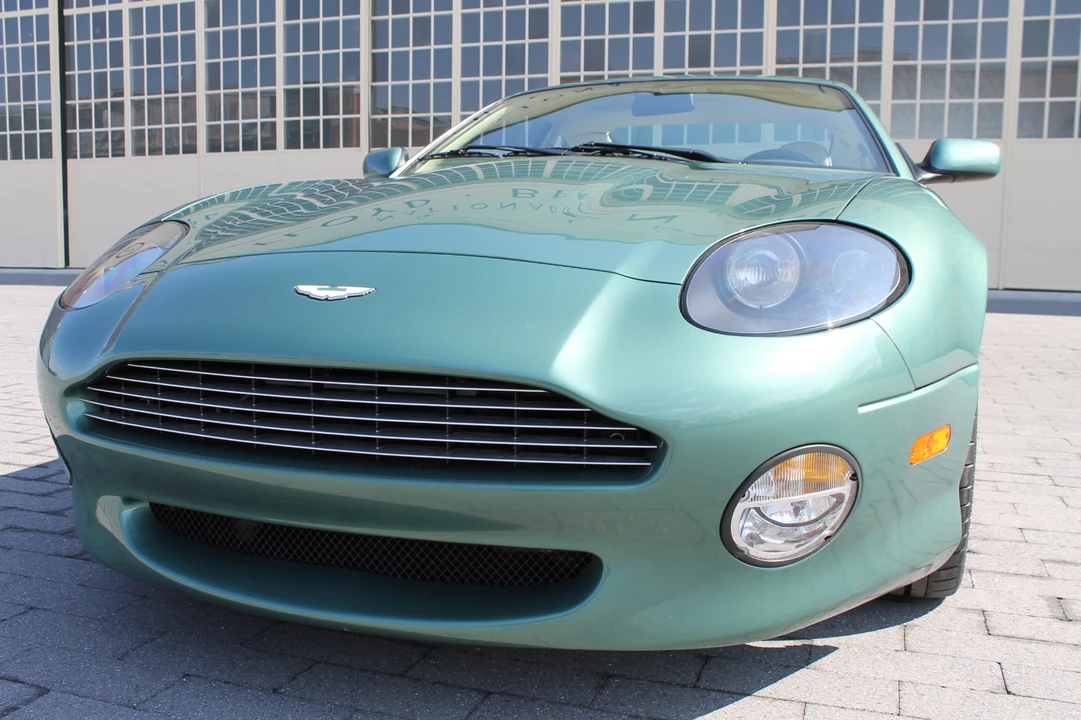2000 Aston Martin DB7 Vantage - Image 9 of 31