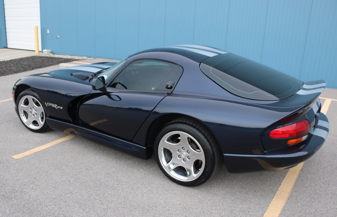 2001 Dodge Viper GTS 2nd Gen - Image 24 of 31