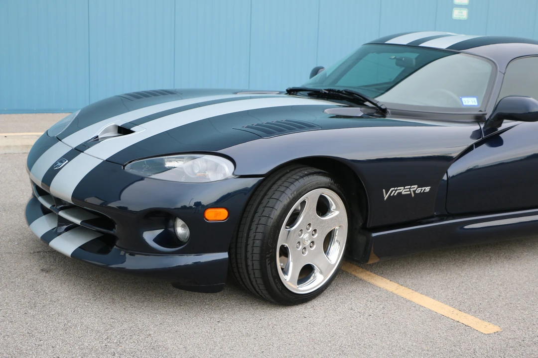 2001 Dodge Viper GTS 2nd Gen - Image 20 of 31