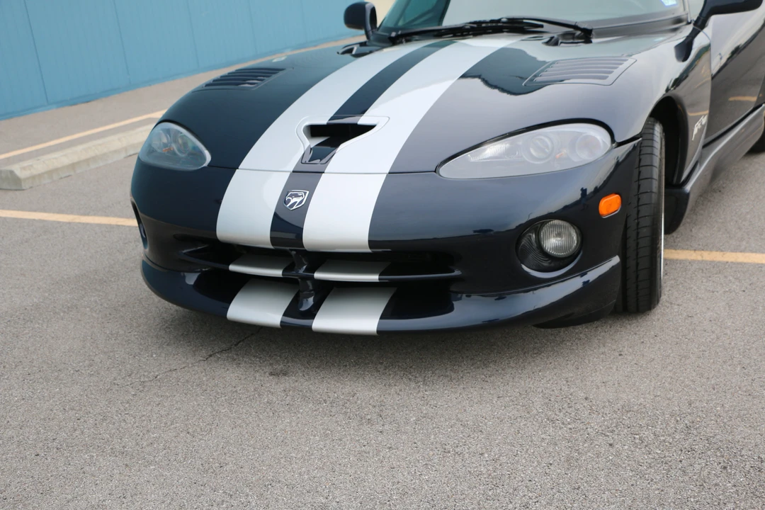 2001 Dodge Viper GTS 2nd Gen - Image 21 of 31