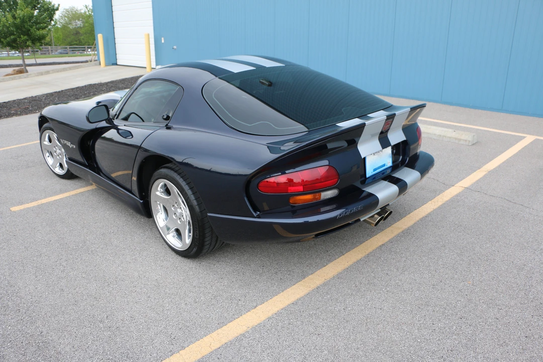 2001 Dodge Viper GTS 2nd Gen - Image 27 of 31