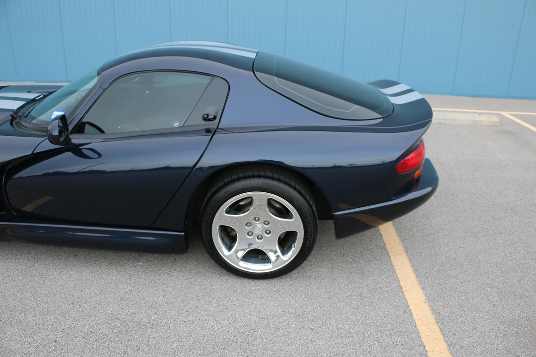 2001 Dodge Viper GTS 2nd Gen - Image 30 of 31
