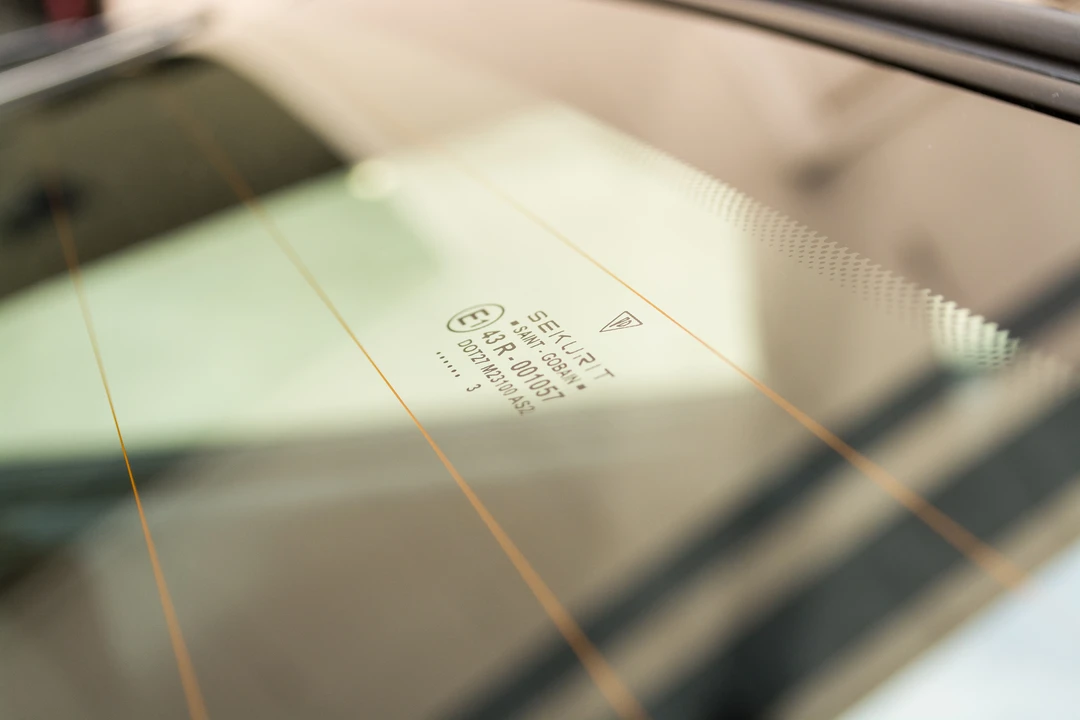 2003 Porsche 996 Turbo - Image 28 of 31