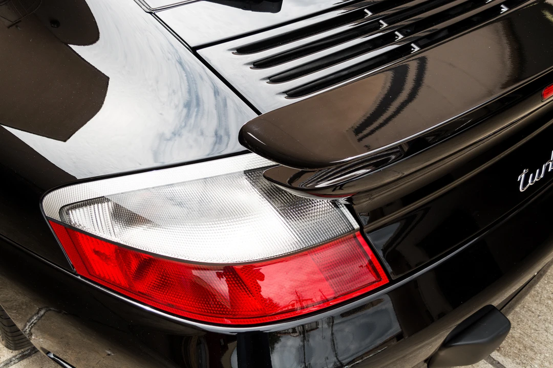2003 Porsche 996 Turbo - Image 15 of 31