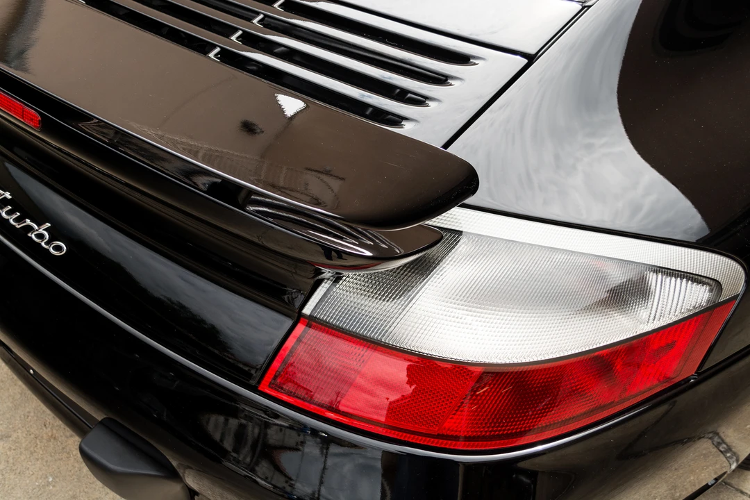 2003 Porsche 996 Turbo - Image 16 of 31