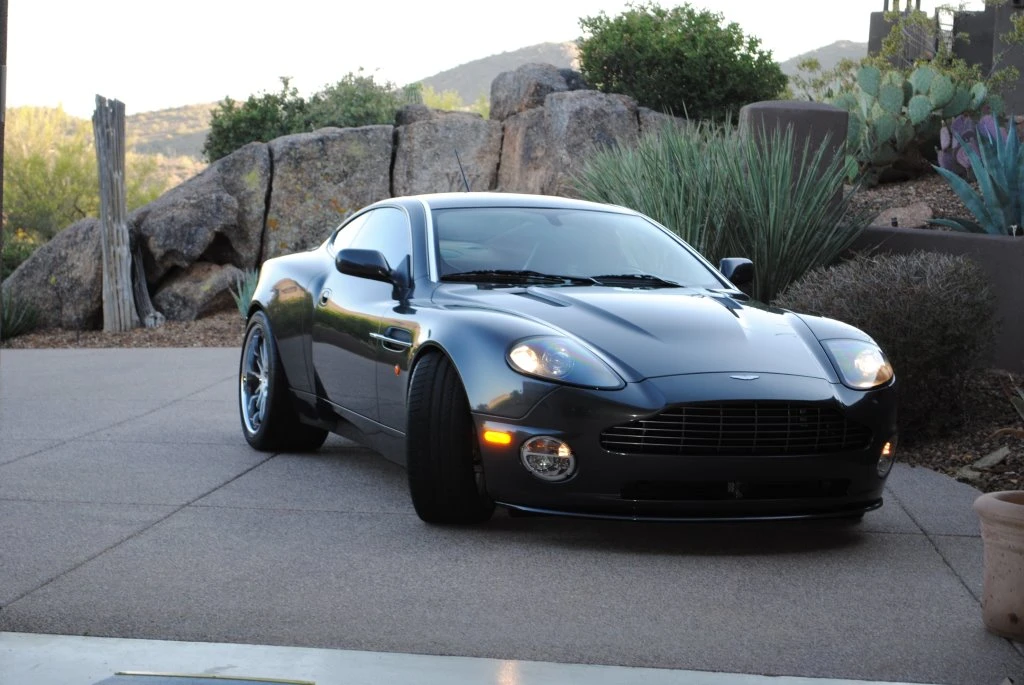 2005 Aston Martin Vanquish 1st Gen - Image 13 of 31