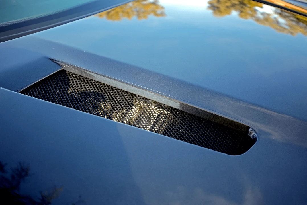 2005 Aston Martin Vanquish 1st Gen - Image 24 of 31