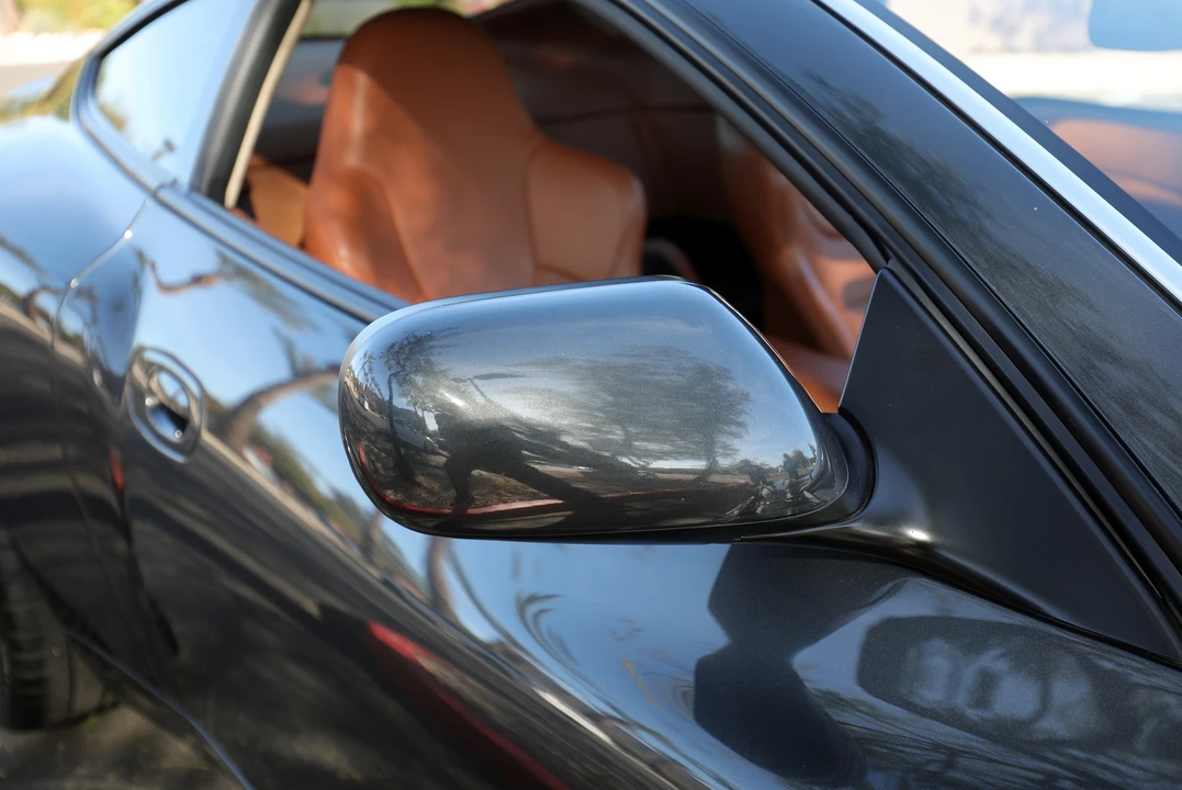 2005 Aston Martin Vanquish 1st Gen - Image 25 of 31