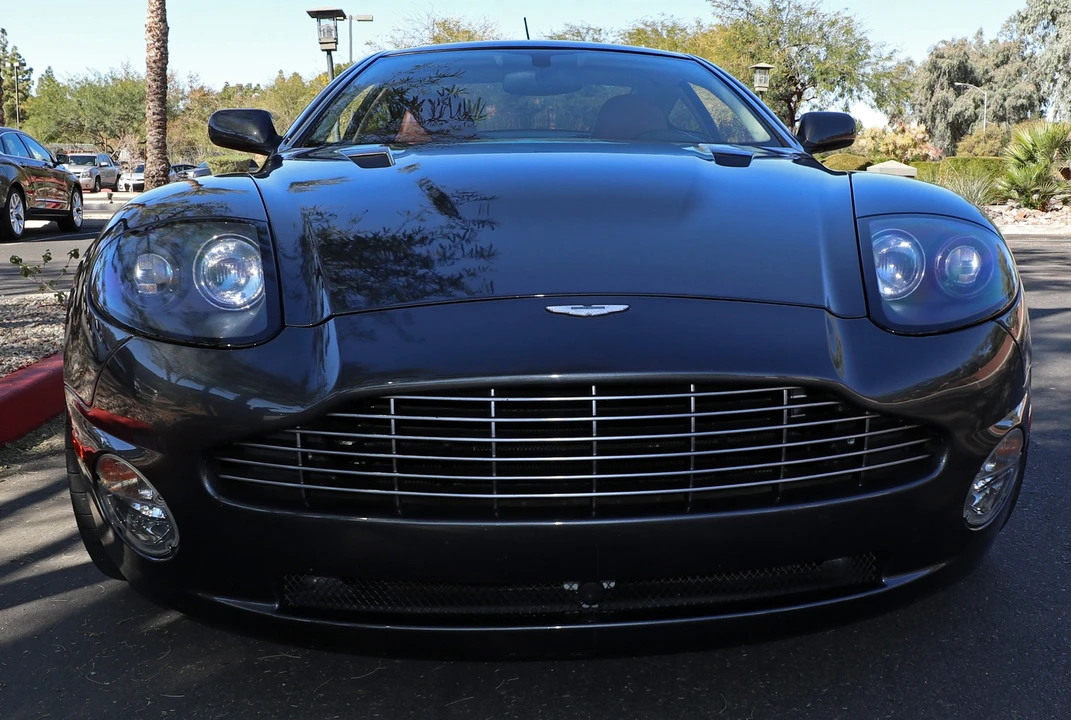 2005 Aston Martin Vanquish 1st Gen - Image 8 of 31