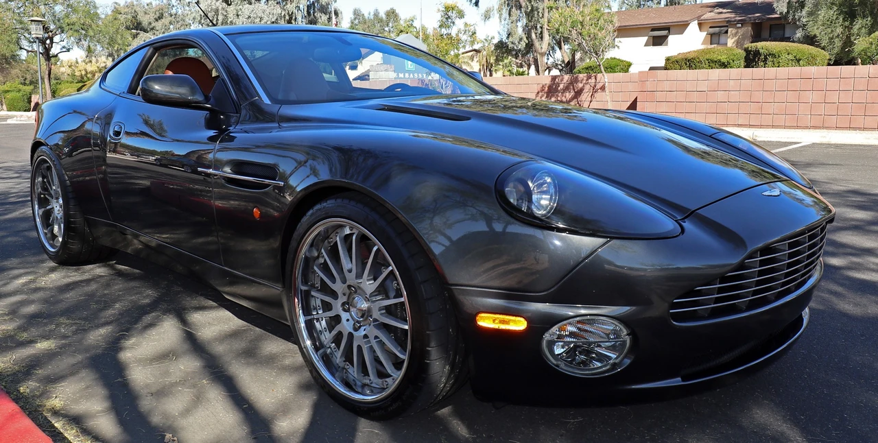 2005 Aston Martin Vanquish 1st Gen - Image 7 of 31