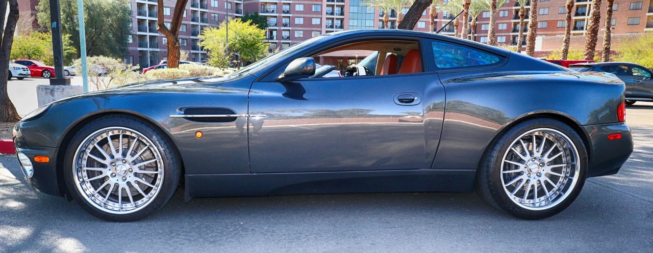 2005 Aston Martin Vanquish 1st Gen - Image 3 of 31
