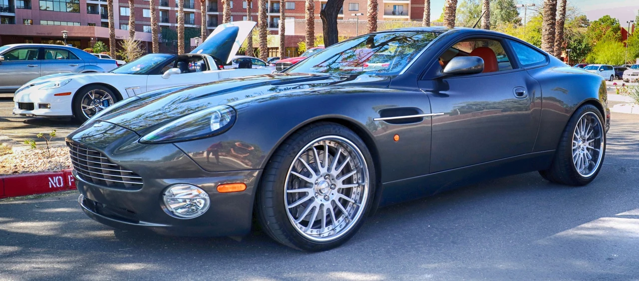 2005 Aston Martin Vanquish 1st Gen - Image 2 of 31
