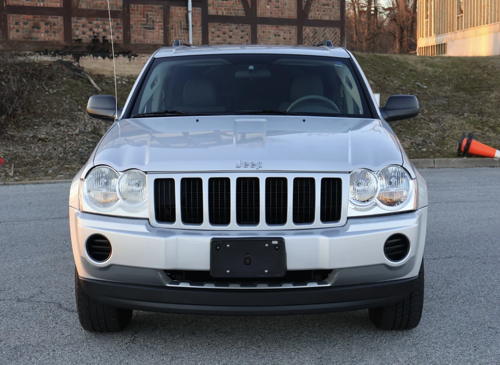 2005 Jeep WK Grand Cherokee - Image 5 of 31