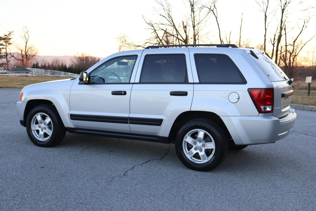 2005 Jeep WK Grand Cherokee - Image 12 of 31