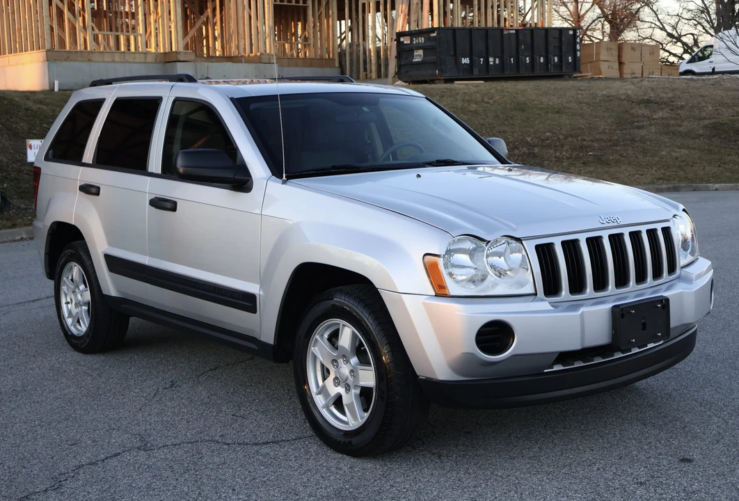 2005 Jeep WK Grand Cherokee - Image 6 of 31
