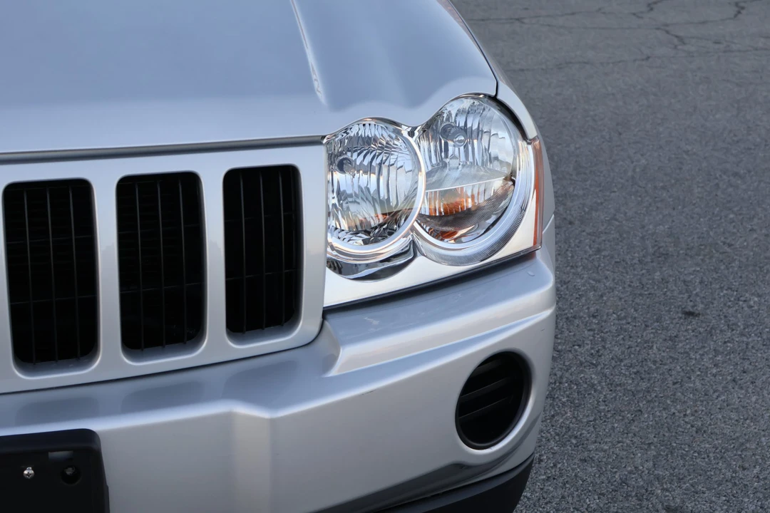 2005 Jeep WK Grand Cherokee - Image 19 of 31