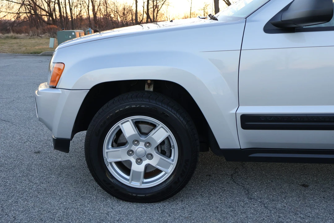 2005 Jeep WK Grand Cherokee - Image 27 of 31