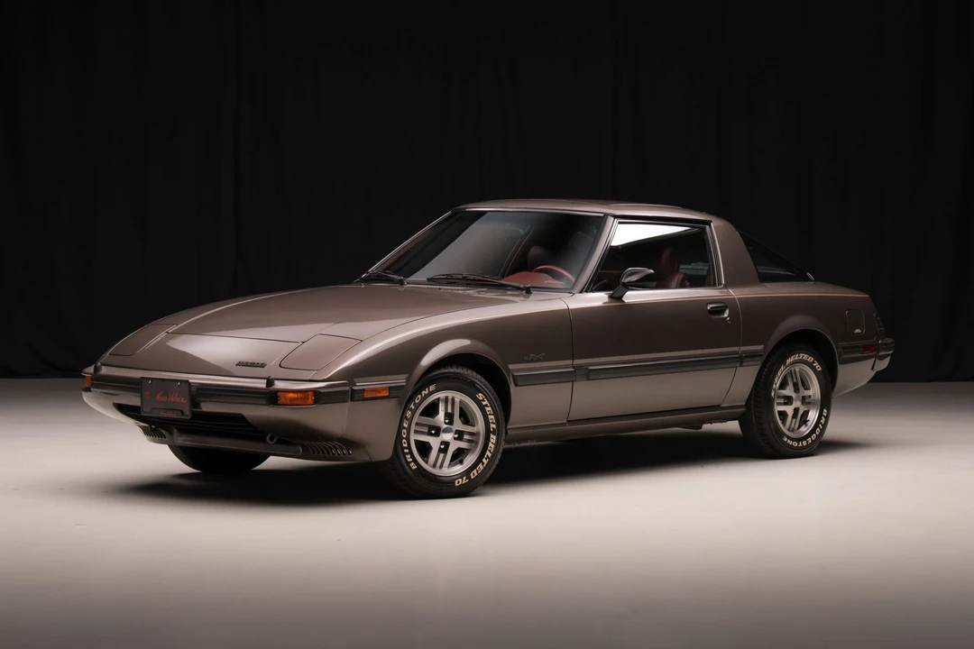 1985 Mazda RX-7 SA & FB - Image 2 of 31