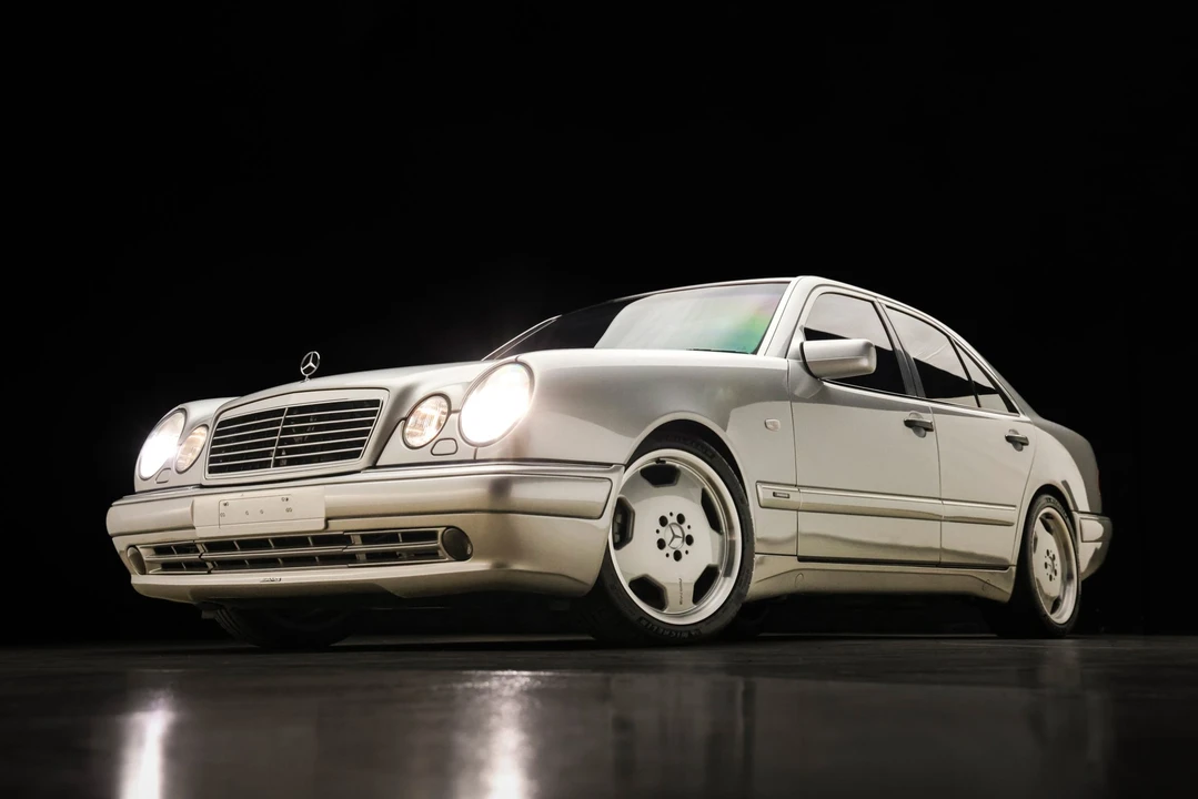 1996 Mercedes-Benz W210 E 36 & E 50 & E 55 & E 60 AMG - Image 2 of 31