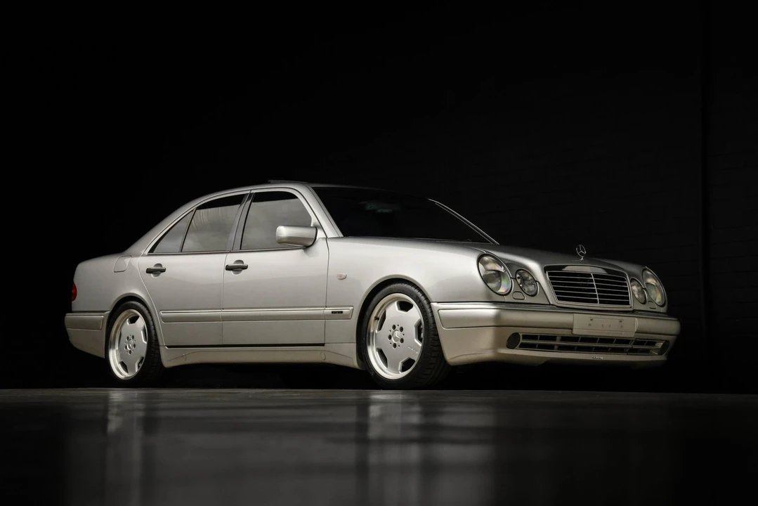 1996 Mercedes-Benz W210 E 36 & E 50 & E 55 & E 60 AMG - Image 16 of 31