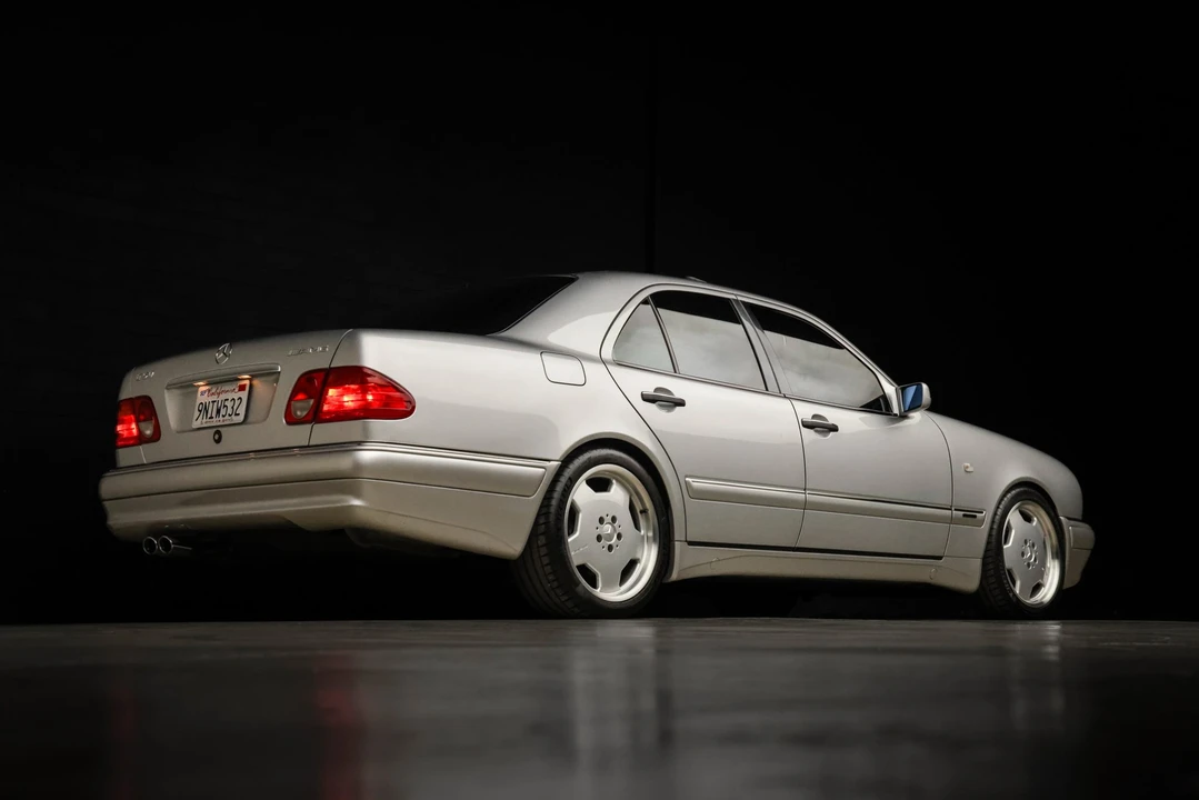 1996 Mercedes-Benz W210 E 36 & E 50 & E 55 & E 60 AMG - Image 12 of 31