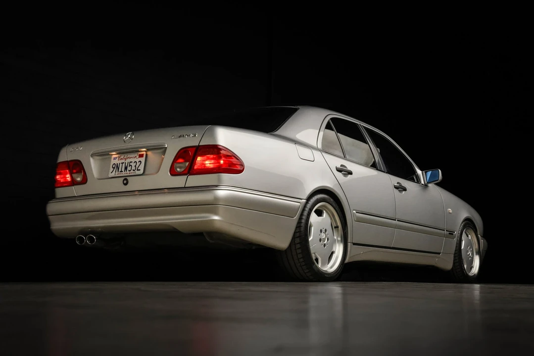 1996 Mercedes-Benz W210 E 36 & E 50 & E 55 & E 60 AMG - Image 11 of 31
